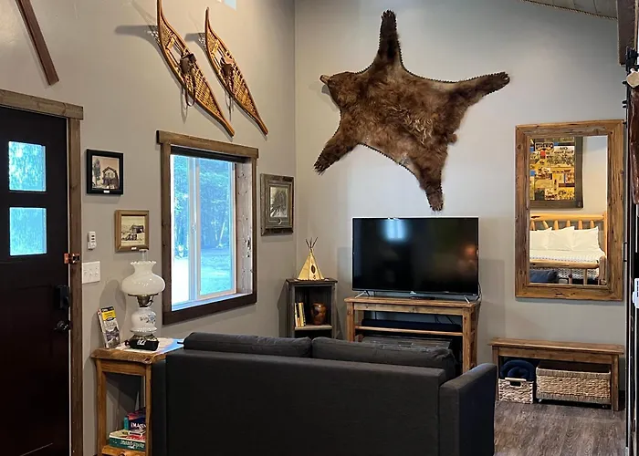 Fort Williamson Glacier Vacation Rentals